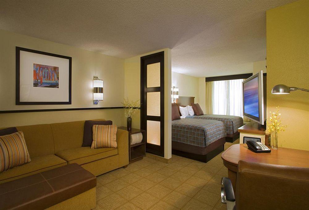 Hyatt Place Cincinnati\u002FBlue Ash Chambre photo